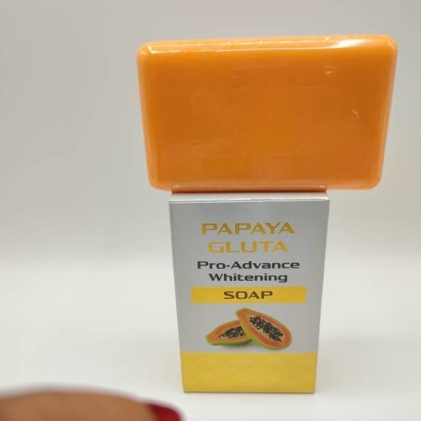 Savon Clarifiant Teint Propre Gluta-Papaya – Nettoyant Visage Éclaircissant & Purifiant