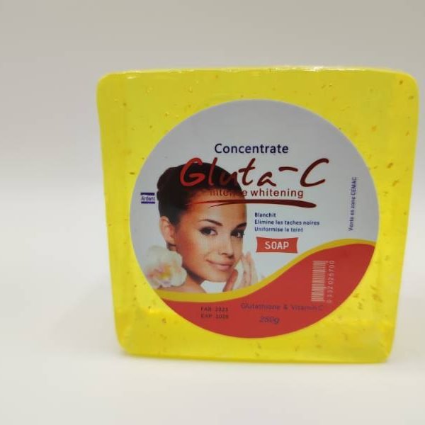 Savon Gluta-C Clarifiant – Nettoyant Éclaircissant pour Teint Uniforme