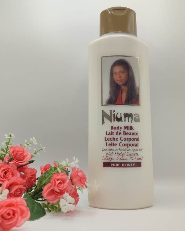 Nuima Lait Corporel Éclaircissant 500ml | Hydratant & Anti-Taches | Teint Uniforme