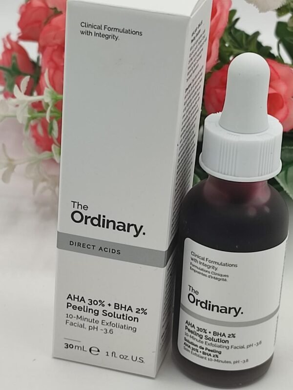The Ordinary AHA 30 % + BHA 2 % Solution Peeling – Peau Lisse & Éclat