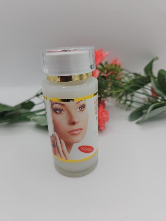 CONCENTREE ECLAIRCISSANT GLUTA COMPRIMEES TEINT DIAMANT ANTI TACHE COLLAGEN , Vitamine E 120ml